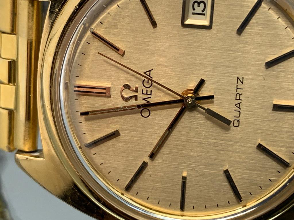 Omega Quartz Men's 1370 Cashinn Luxury Watches